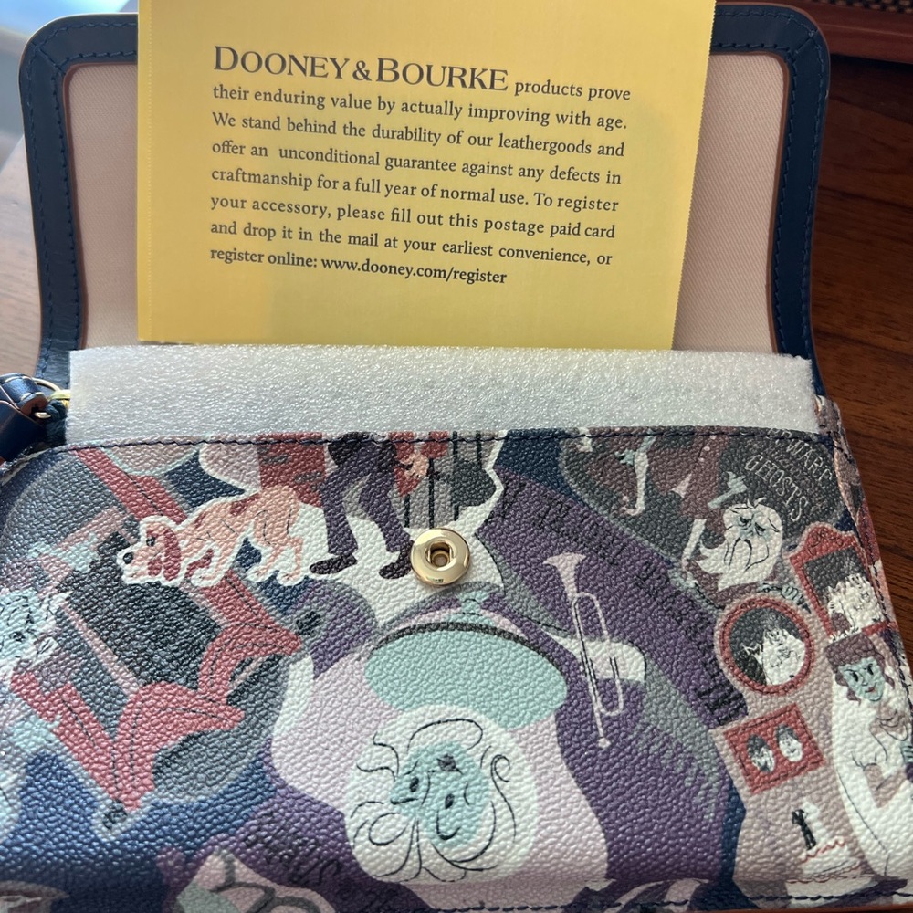 Dooney & Bourke Disney Wallet Wristlet The Haunted Mansion 2022 - Picture 7 of 12